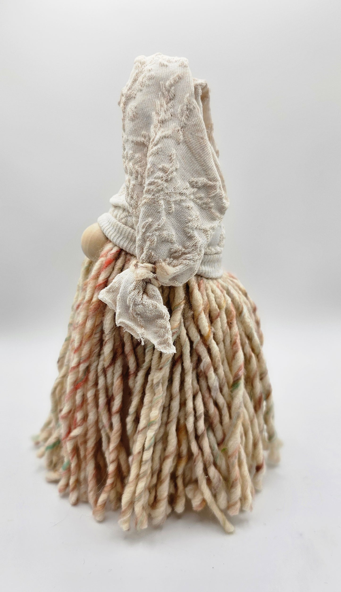 Medium Pink Multi/Beige Gnome
