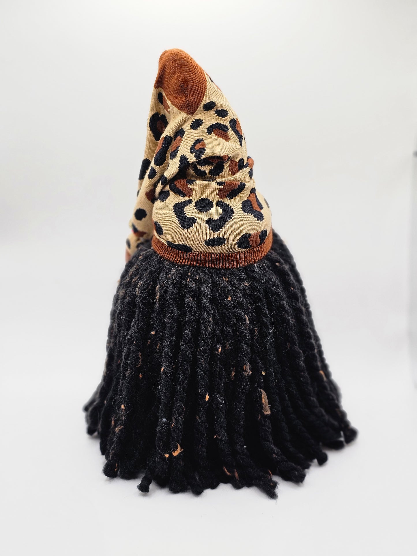 Large Leopard/Black Gnome