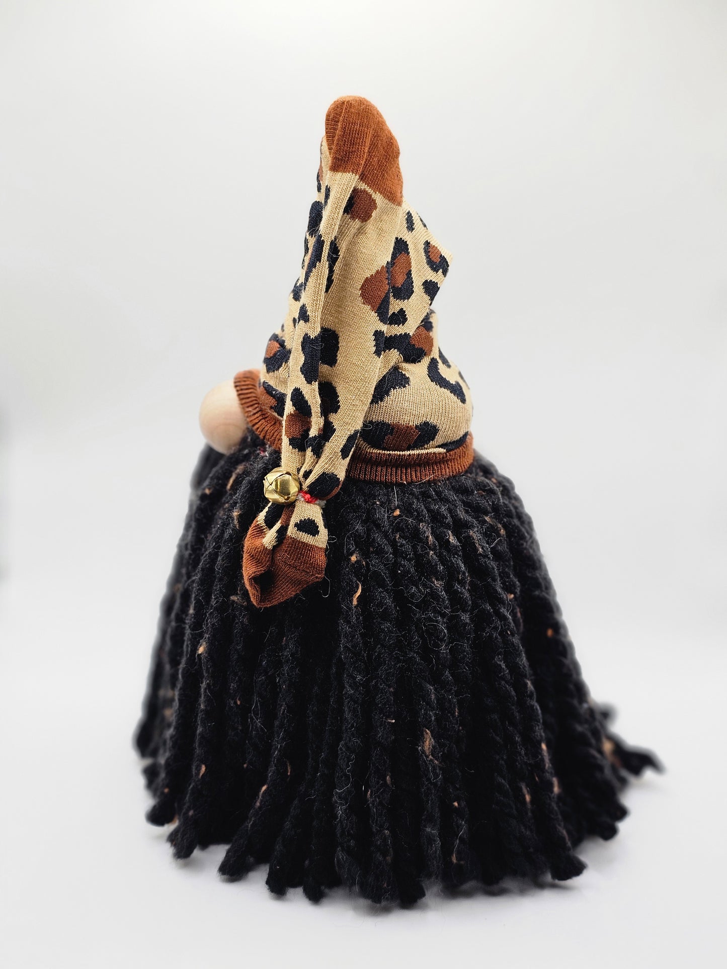 Large Leopard/Black Gnome