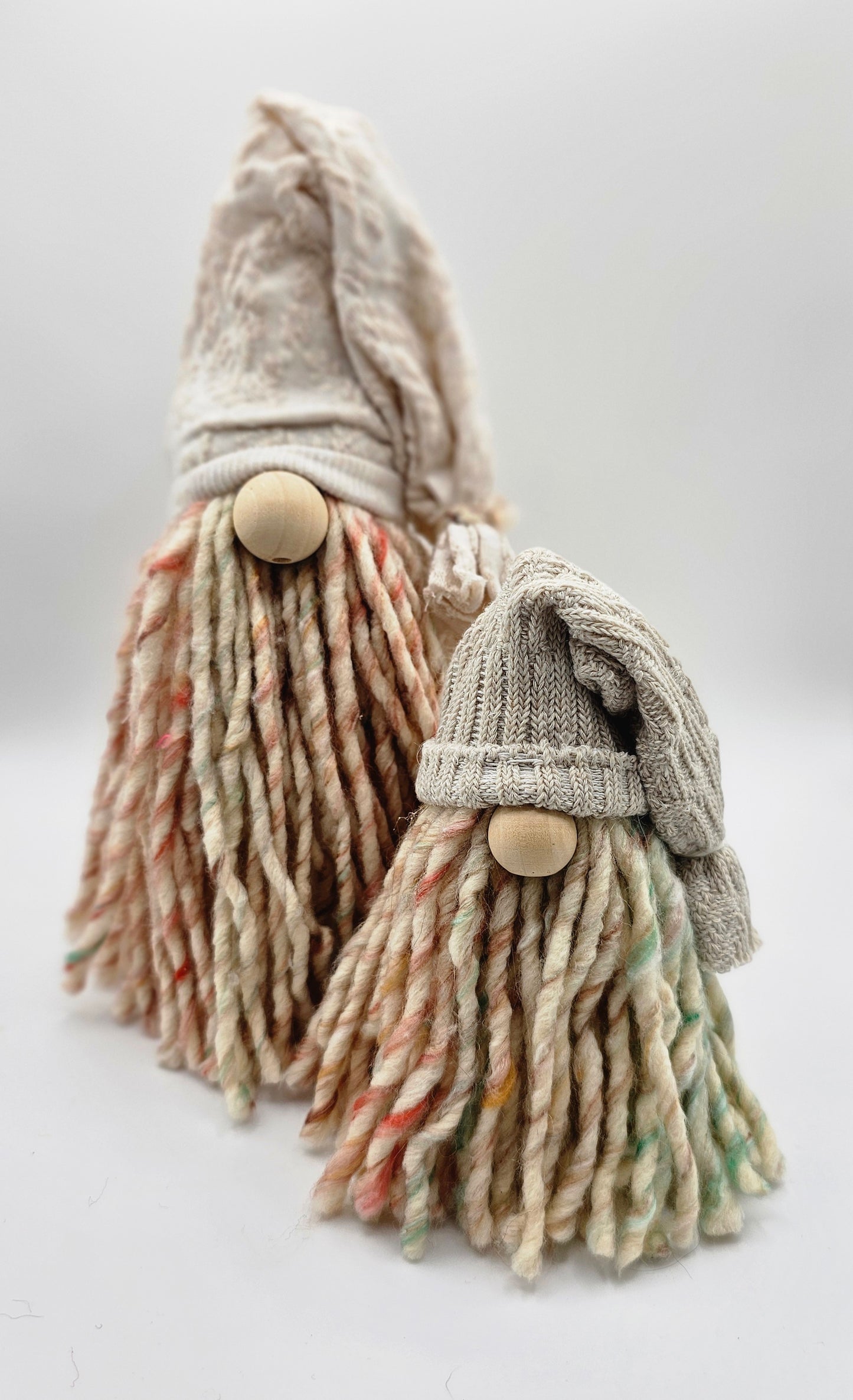 Medium Pink Multi/Beige Gnome