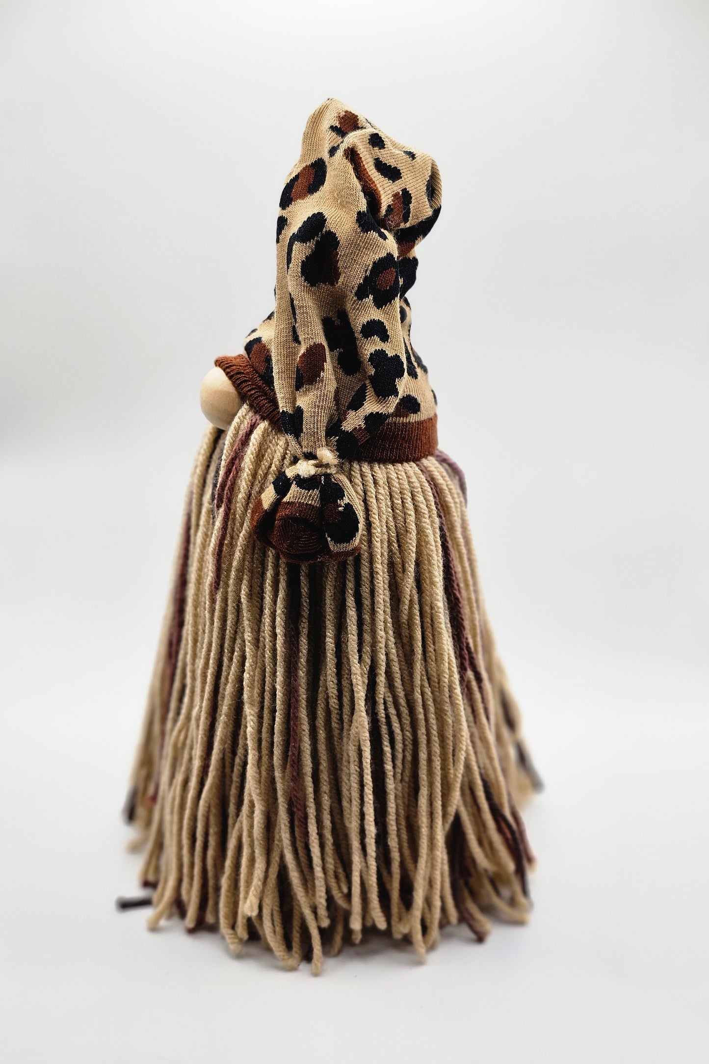 Large Leopard/Beige Gnome